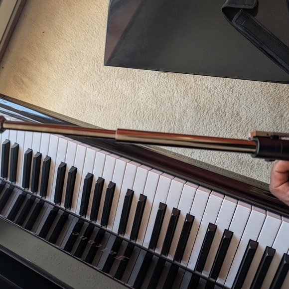 Black and Silver Telescopic Baton - Picture 11 of 16